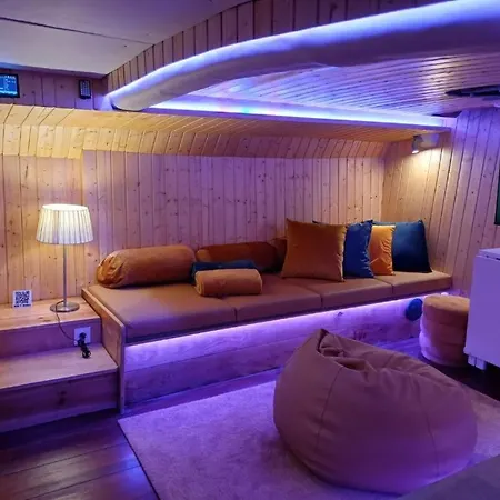 Sleepboat Golden Life Πόρτο